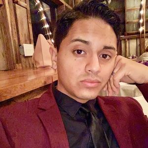 Meet your Posher, Diego